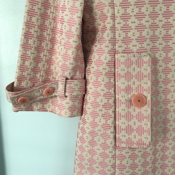 Coat - Picture 3 of 9